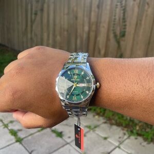 BIN-BOND Silver Tone Green Dial Quartz Watch | Luxury Style | New